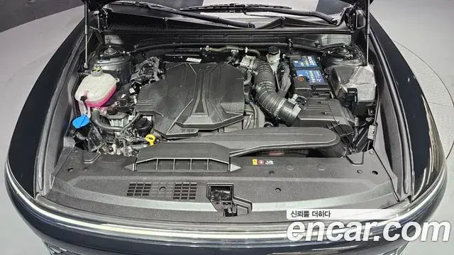 Hyundai Grandeur 2023 — Photo 6/20