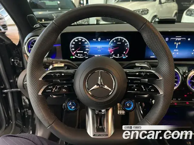 Mercedes-Benz A-Class 2026 — Photo 13/20
