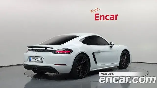 Porsche 718 Cayman 2019 — ფოტო 18/36