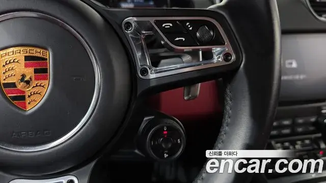 Porsche 718 Cayman 2019 — ფოტო 20/36