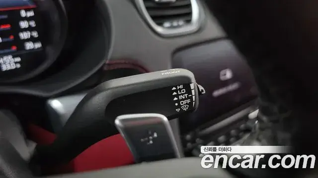 Porsche 718 Cayman 2019 — ფოტო 33/36