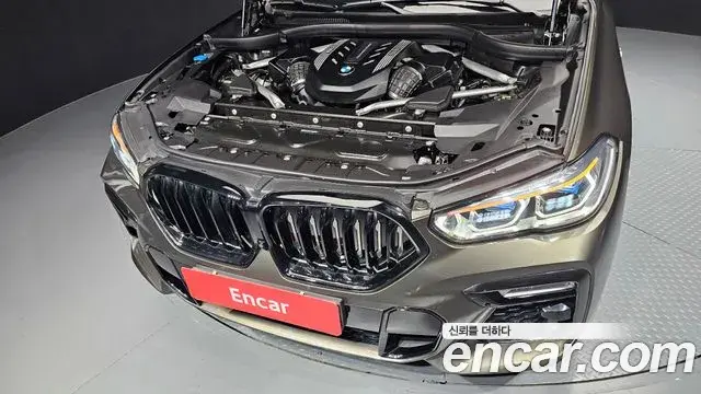 BMW X6 2021 — Photo 6/20
