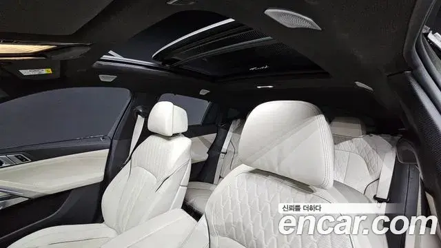 BMW X6 2021 — Photo 18/20