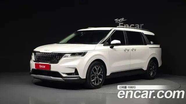 Kia Carnival 2023 — Фото 10/20
