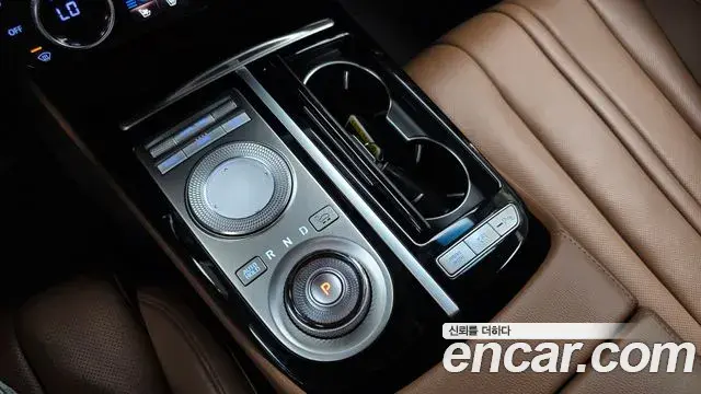 Genesis Electrified G80 2021 — Şəkil 8/20