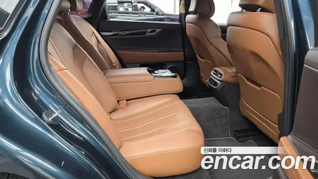 Genesis Electrified G80 2021 — Şəkil 11/20
