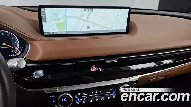 Genesis Electrified G80 2021 — Şəkil 13/20