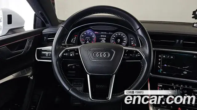 Audi A7 2020 — Фото 13/20