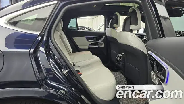Mercedes-Benz GLC-Class 2024 — Фото 12/20