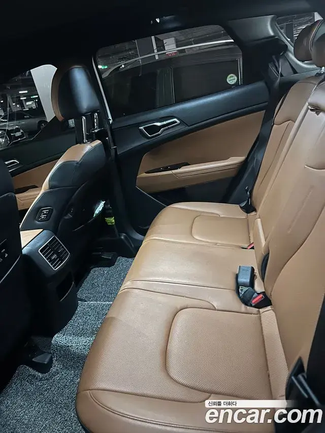Kia Sportage 2021 — Фото 10/15