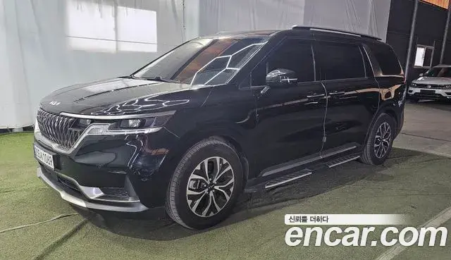 Kia Carnival 2023 — Photo 6/20