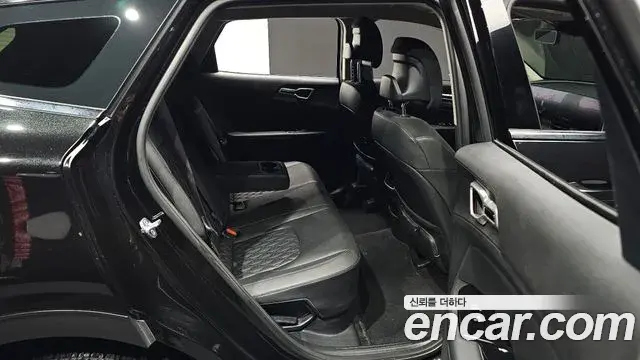 Kia Sportage 2022 — Фото 10/20