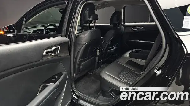 Kia Sportage 2022 — Фото 11/20