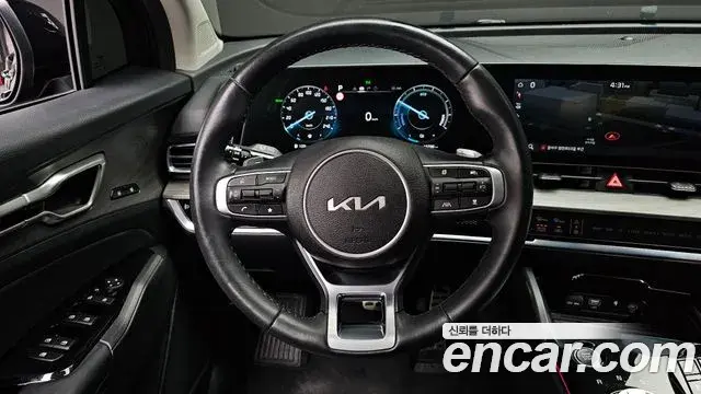 Kia Sportage 2022 — Фото 12/20