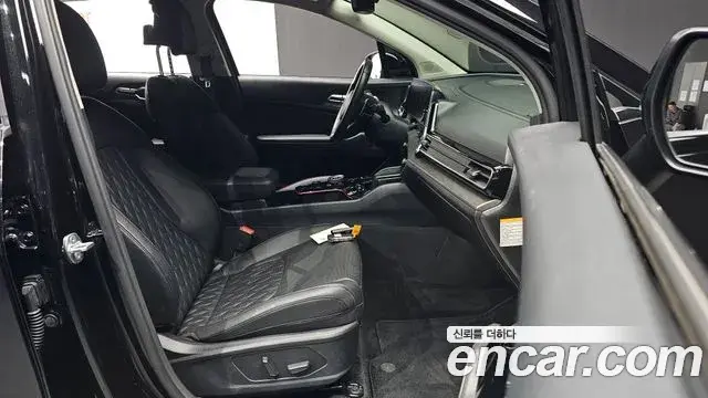 Kia Sportage 2022 — Şəkil 12/33