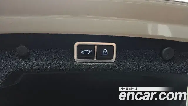 Hyundai Grandeur 2023 — Фото 20/20