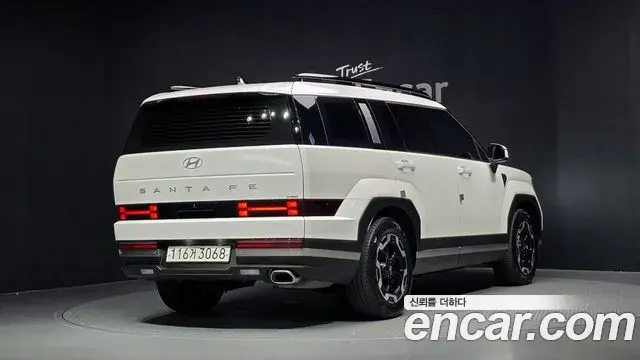 Hyundai Santa Fe 2025 — Фото 2/20