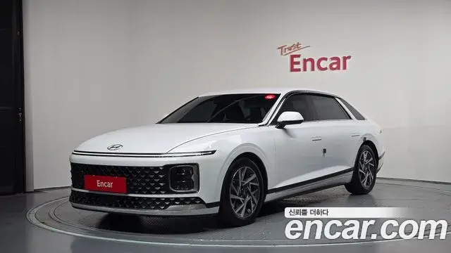 Hyundai Grandeur 2023 — Фото 9/18