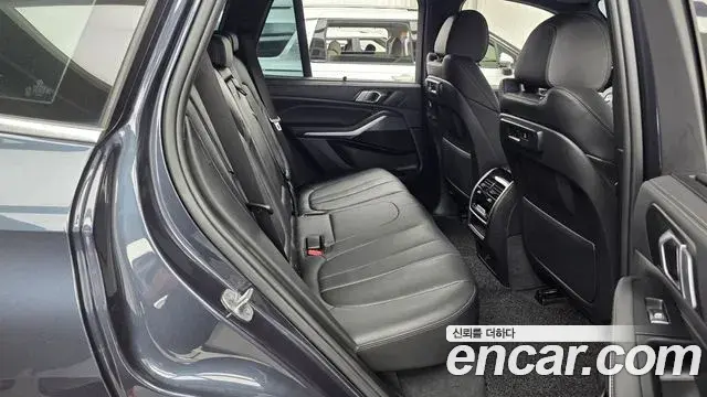BMW X5 2022 — Photo 12/20