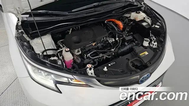 Toyota Sienna 2022 — ფოტო 15/37