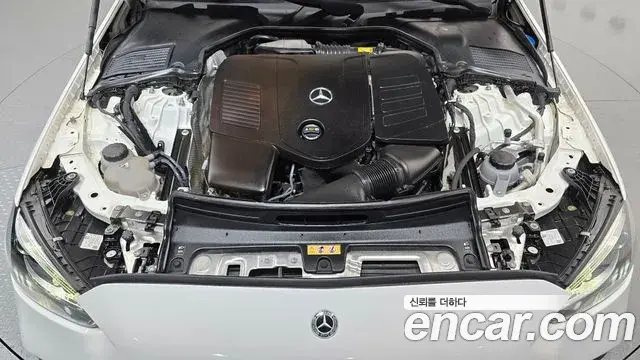 Mercedes-Benz C-Class 2022 — Фото 6/20