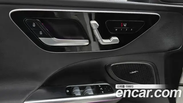 Mercedes-Benz C-Class 2022 — Фото 17/20