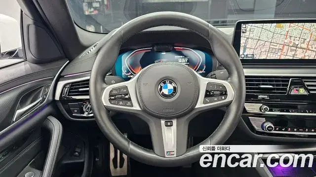 BMW 5 Series 2023 — Фото 13/20