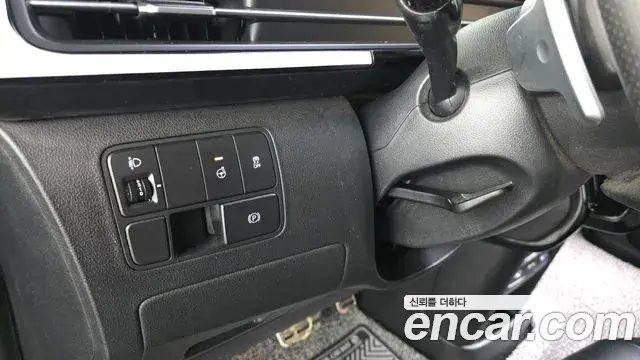 Hyundai Staria 2021 — Фото 14/20