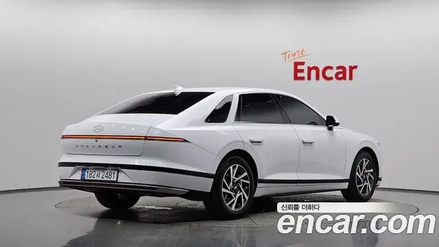 Hyundai Grandeur 2023 — Фото 2/20