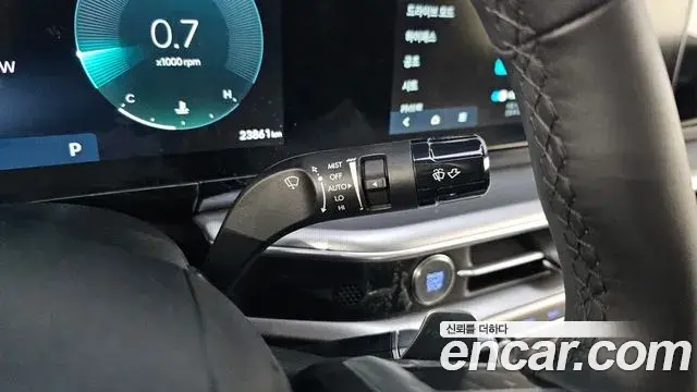 Hyundai Grandeur 2023 — Фото 16/20