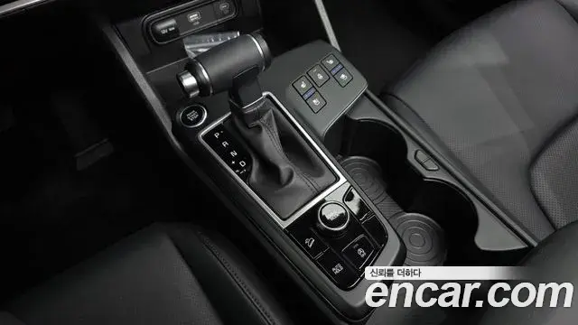 Kia Sportage 2023 — Şəkil 27/34