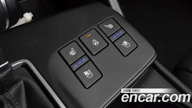Kia Sportage 2023 — Şəkil 10/34