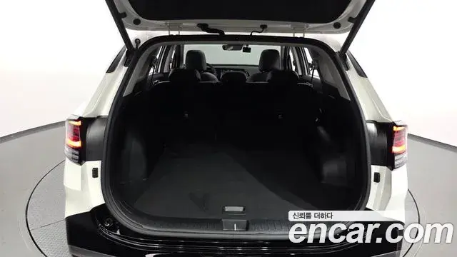 Kia Sportage 2023 — Şəkil 20/34
