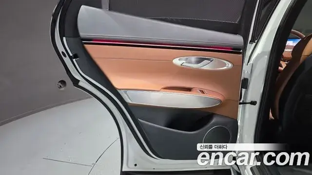 Genesis GV70 2024 — Şəkil 3/33
