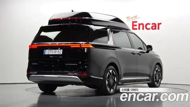 Kia Carnival 2022 — Photo 2/20