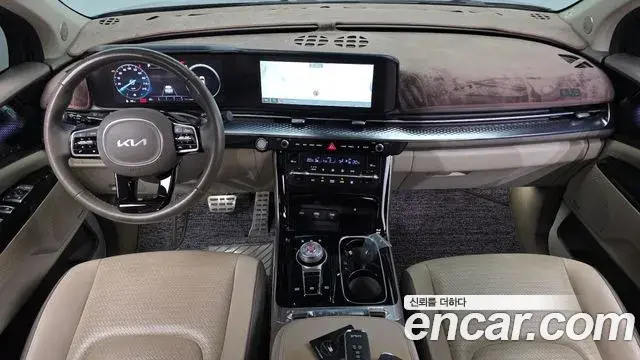 Kia Carnival 2022 — Photo 7/20