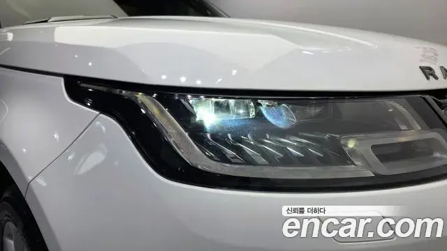 Land Rover Range Rover Sport 2019 — Photo 18/37