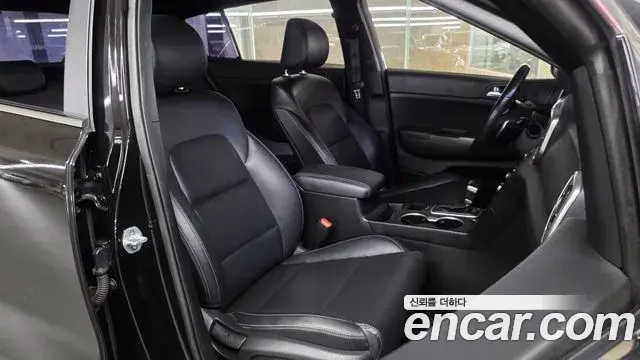 Kia Sportage The Bold 2019 — Фото 11/20