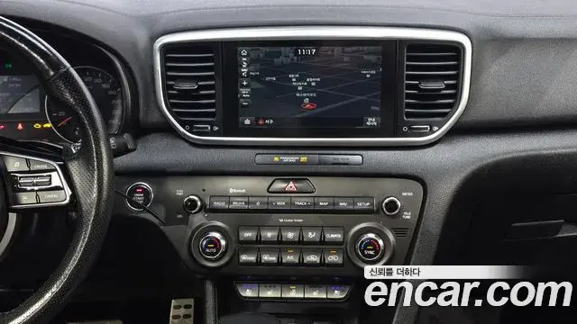 Kia Sportage The Bold 2019 — Фото 14/20