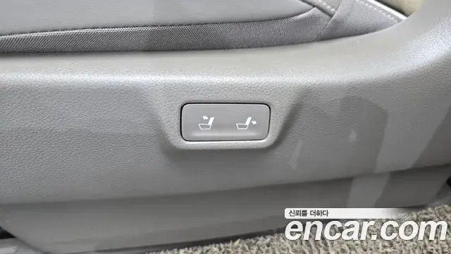 Kia Carnival 2024 — Şəkil 10/37