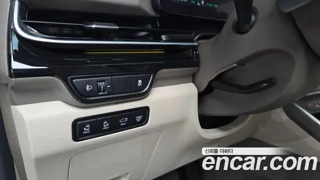 Kia Carnival 2024 — Şəkil 5/37