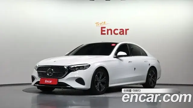 Mercedes-Benz E-Class 2024 — Şəkil 20/20