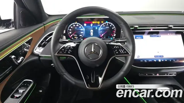 Mercedes-Benz E-Class 2024 — Şəkil 12/20