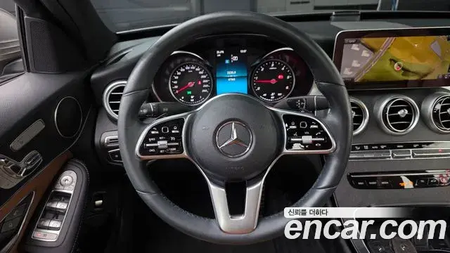 Mercedes-Benz C-Class 2019 — Фото 14/20