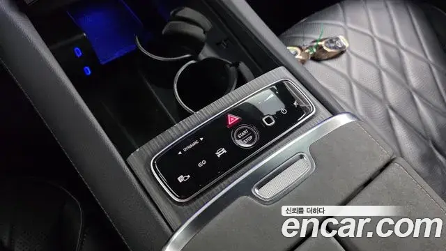 Mercedes-Benz EQS 2022 — Photo 19/38
