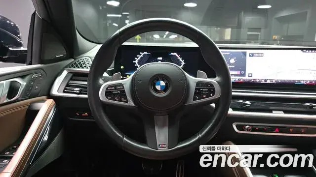 BMW X6 2023 — Фото 13/20