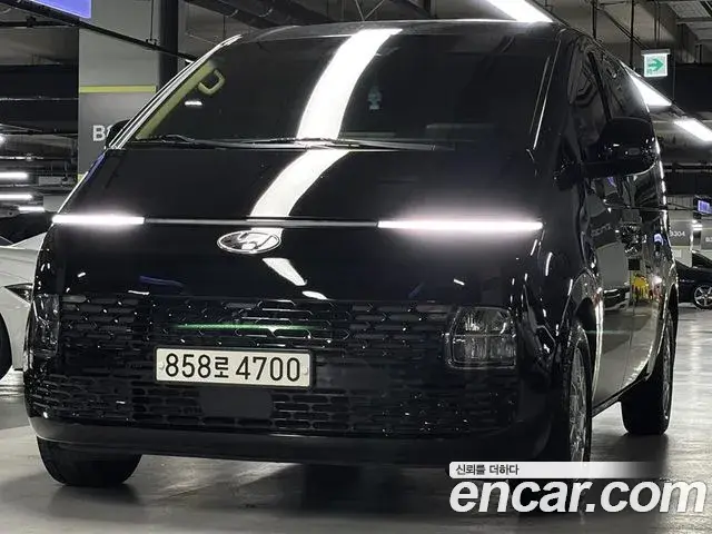 Hyundai Staria 2023 — Фото 20/20