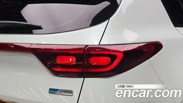 Kia Sportage The Bold 2019 — Photo 19/30
