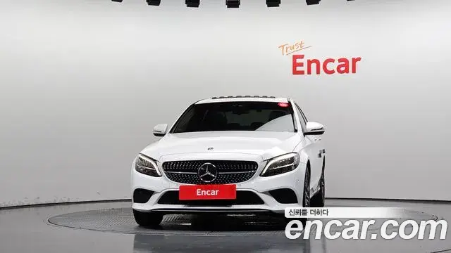Mercedes-Benz C-Class 2020 — Фото 3/20