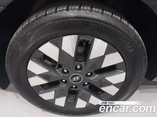 Hyundai Staria 2022 — Фото 20/20